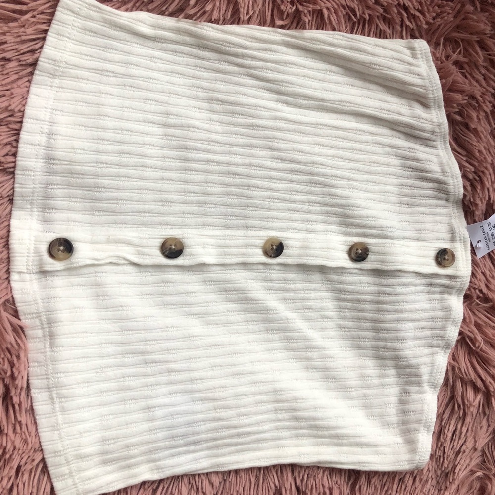 SOLD American Eagle Button up Strapless top